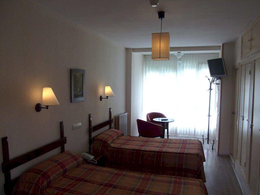 Hotel Termas De Liérganes Kültér fotó