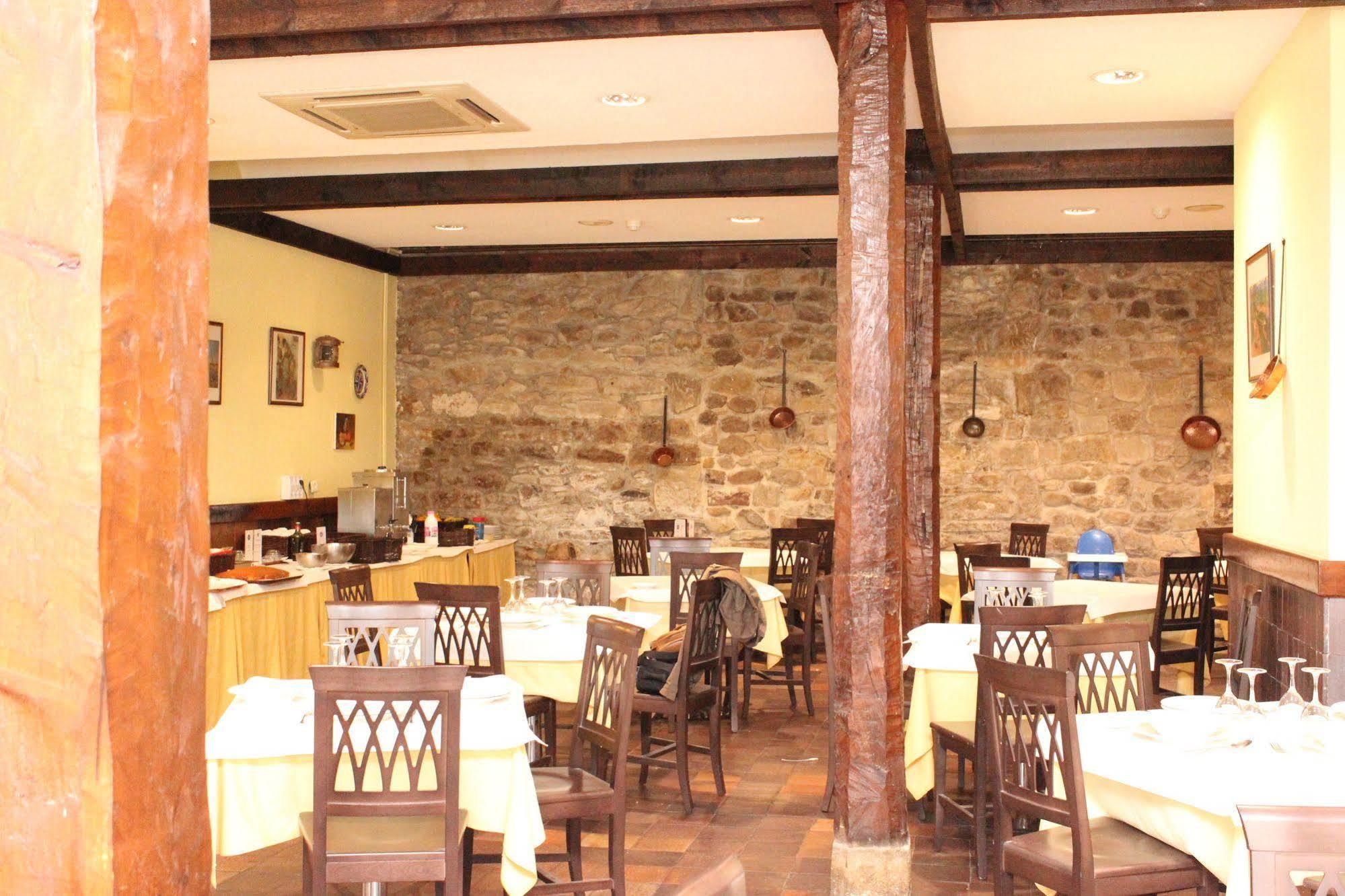 Hotel Termas De Liérganes Kültér fotó