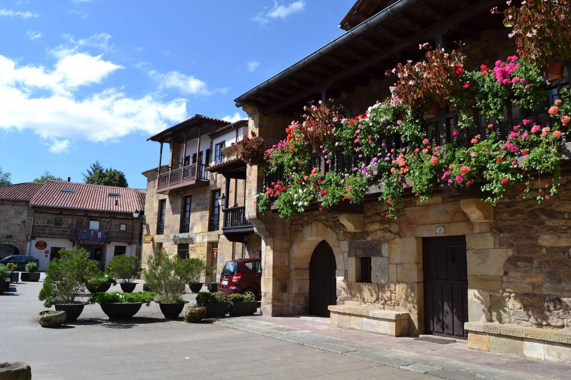 Hotel Termas De Liérganes Kültér fotó