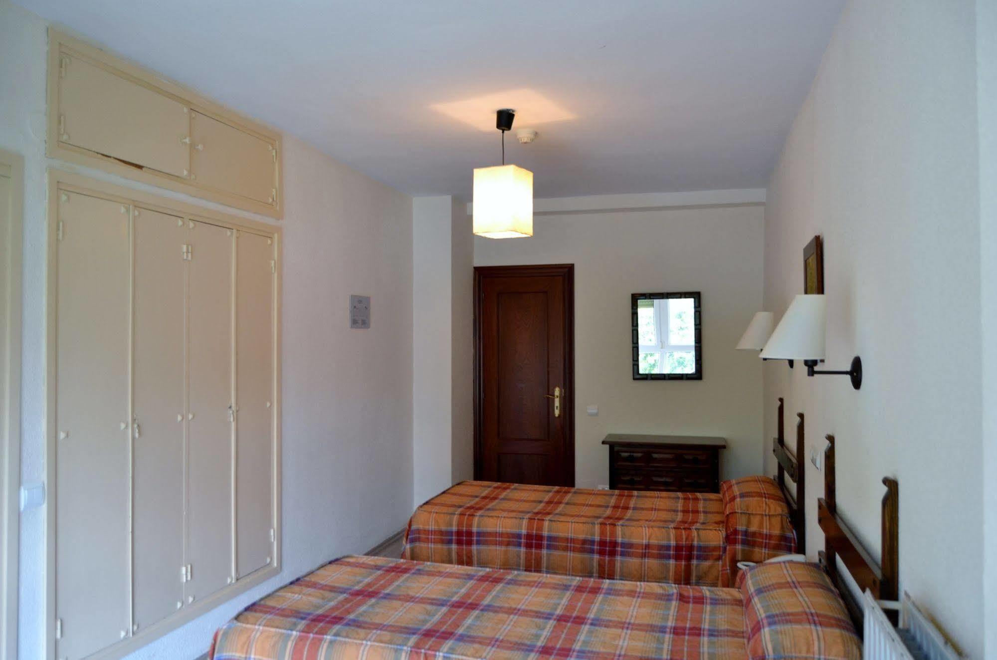 Hotel Termas De Liérganes Kültér fotó