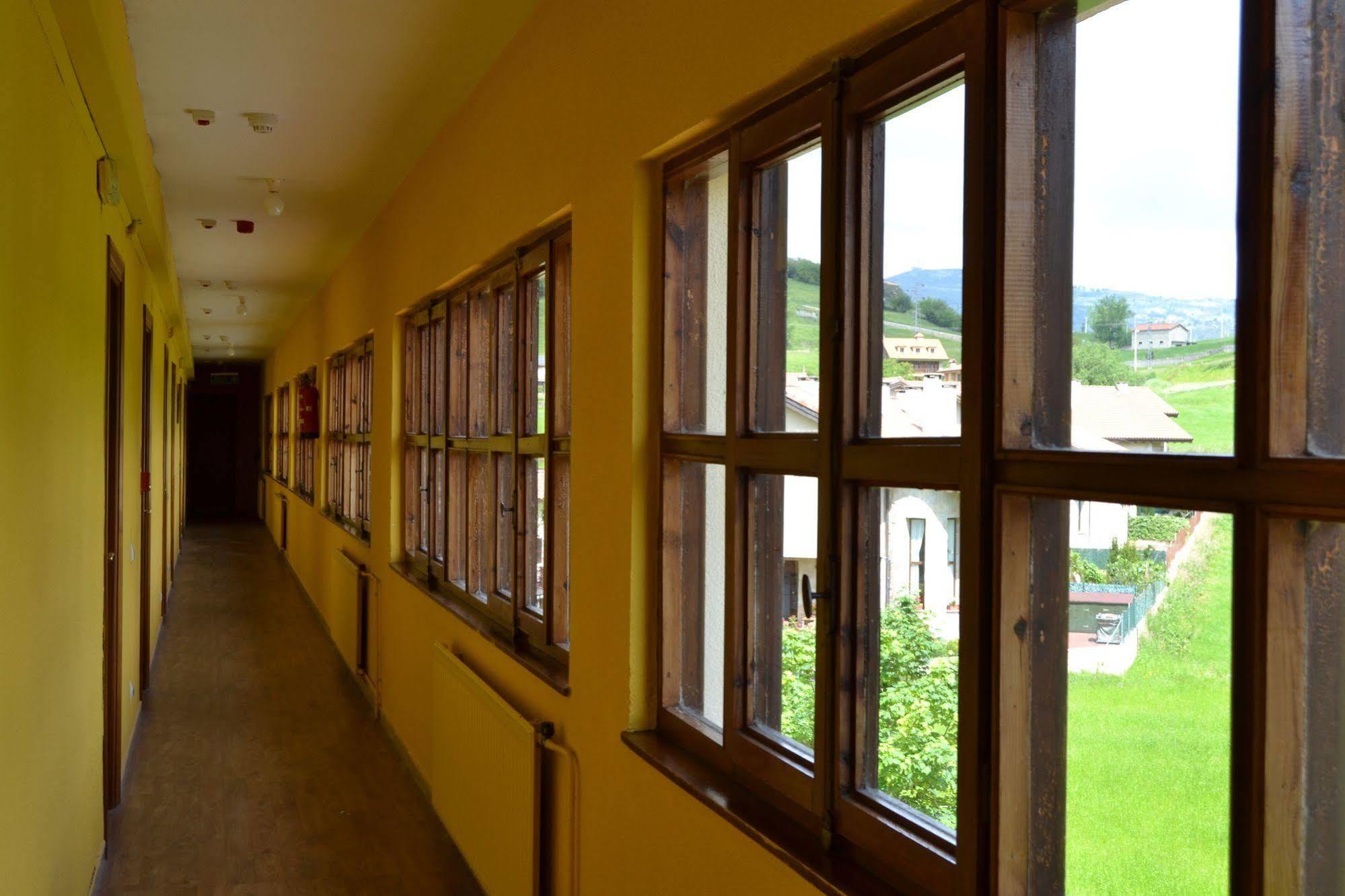 Hotel Termas De Liérganes Kültér fotó