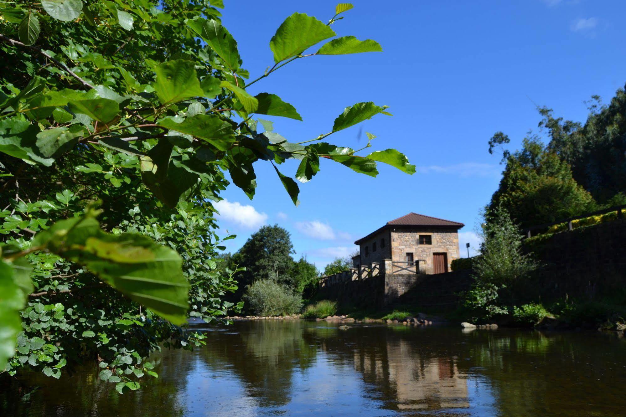 Hotel Termas De Liérganes Kültér fotó