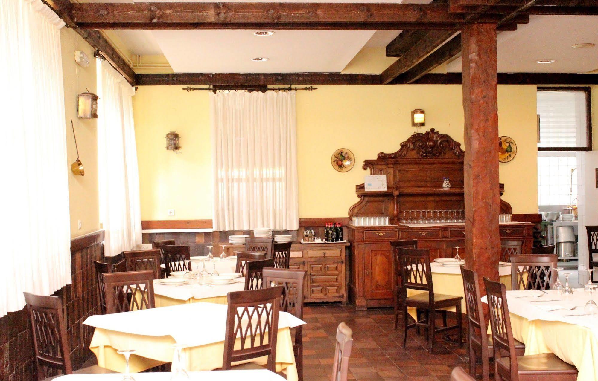 Hotel Termas De Liérganes Kültér fotó